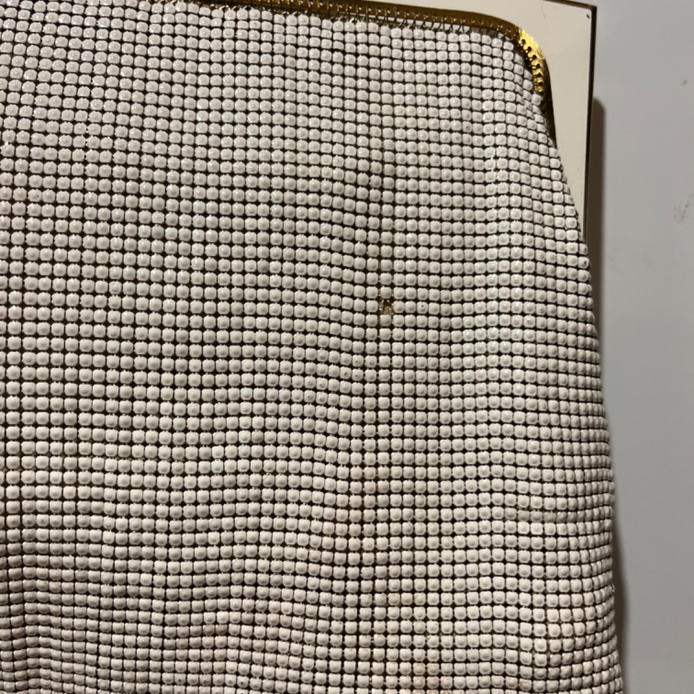 c1970s Glomesh white clutch